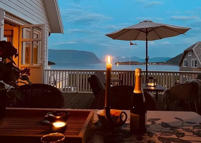 Cozy House With Sea View Close To Alesund * Ålesund